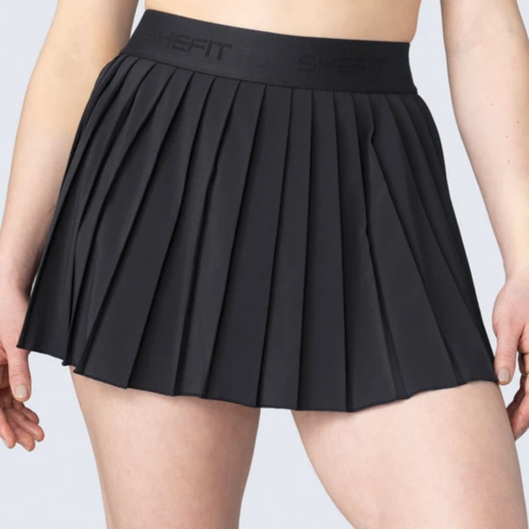 SHEFIT Pleated Skirt - Large/Luxe - Picture 1 of 5